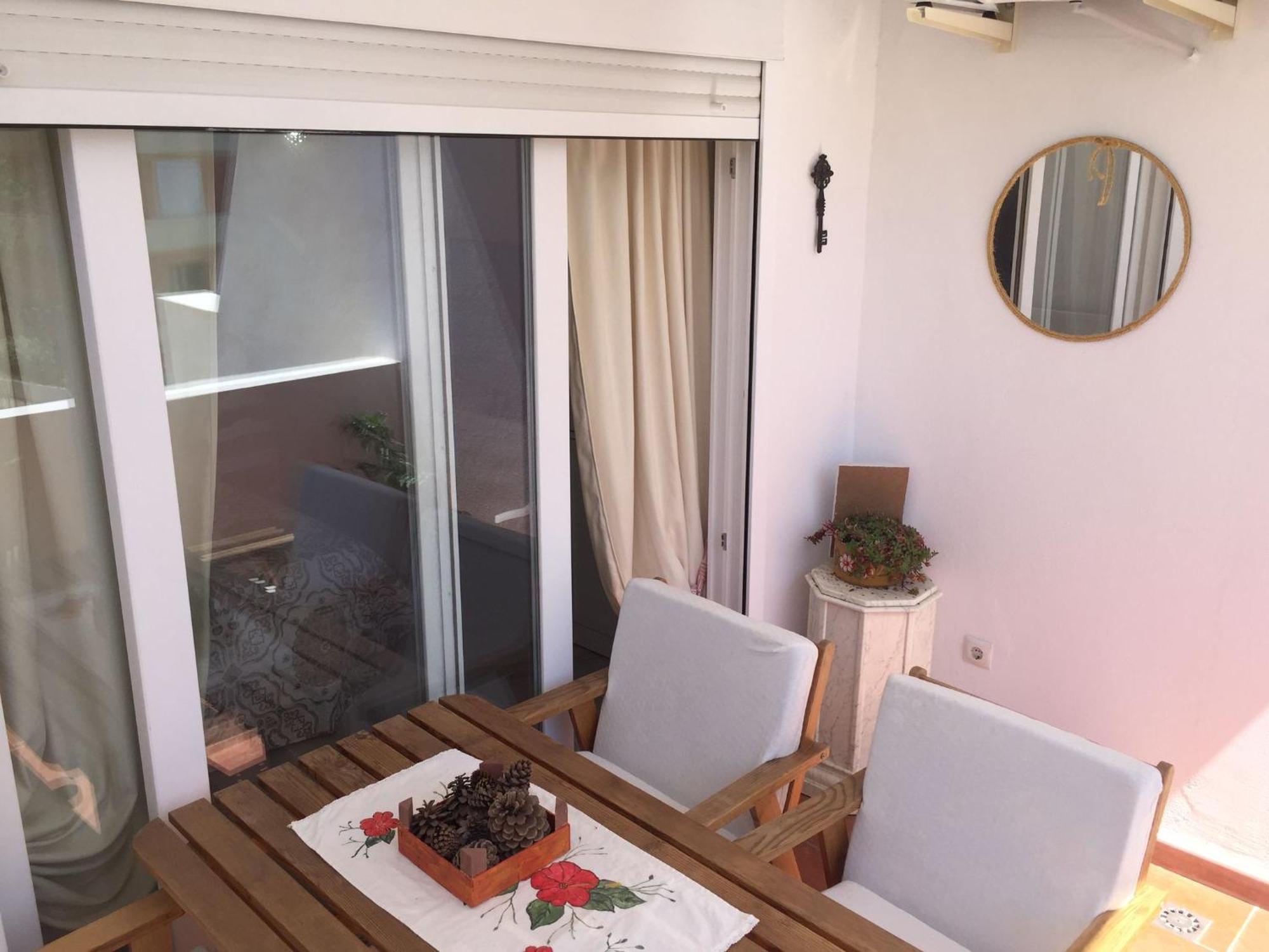 Апартаменти Studio In The Centre Near The Beach Торремолінос Екстер'єр фото