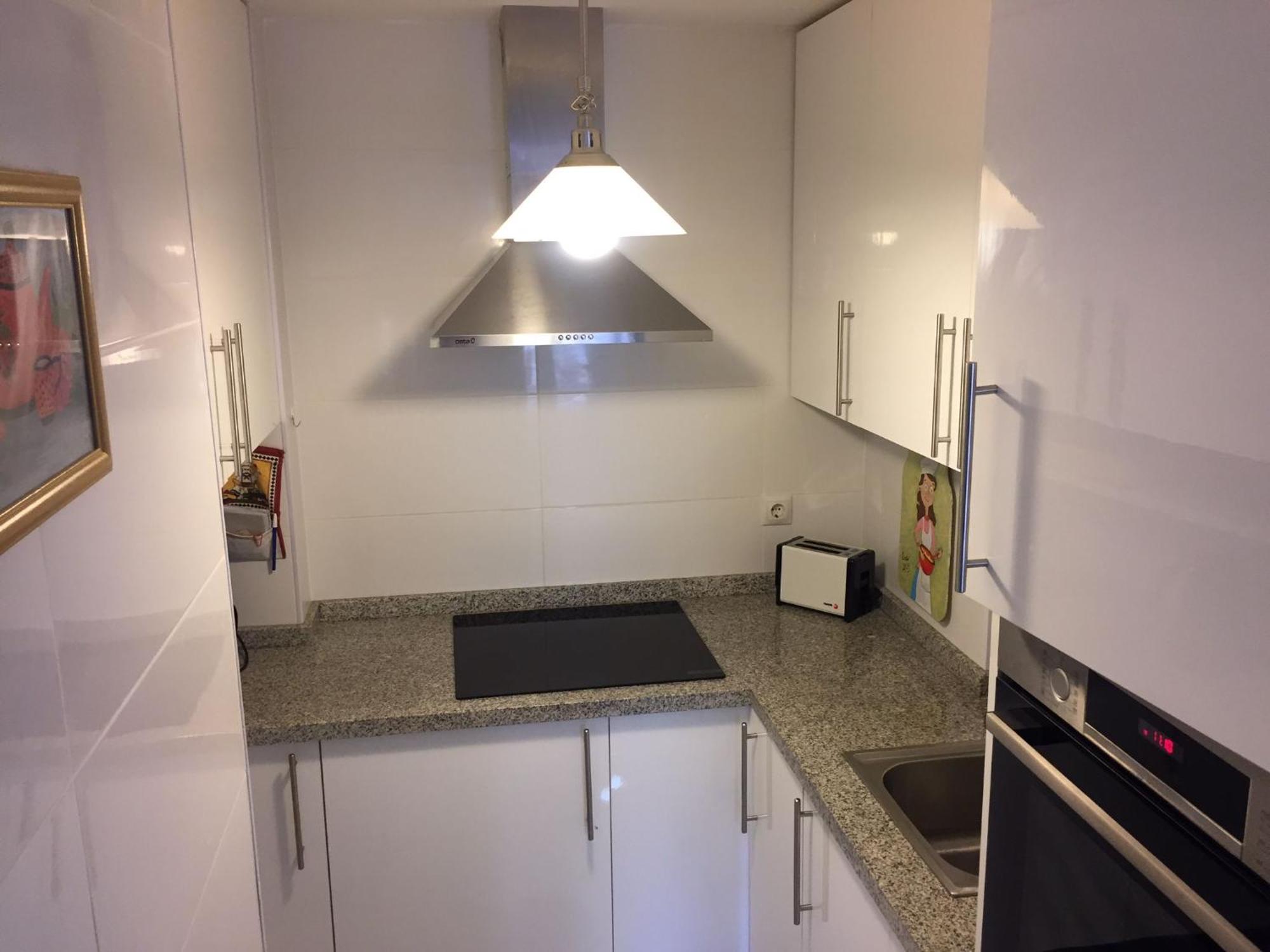 Апартаменти Studio In The Centre Near The Beach Торремолінос Екстер'єр фото