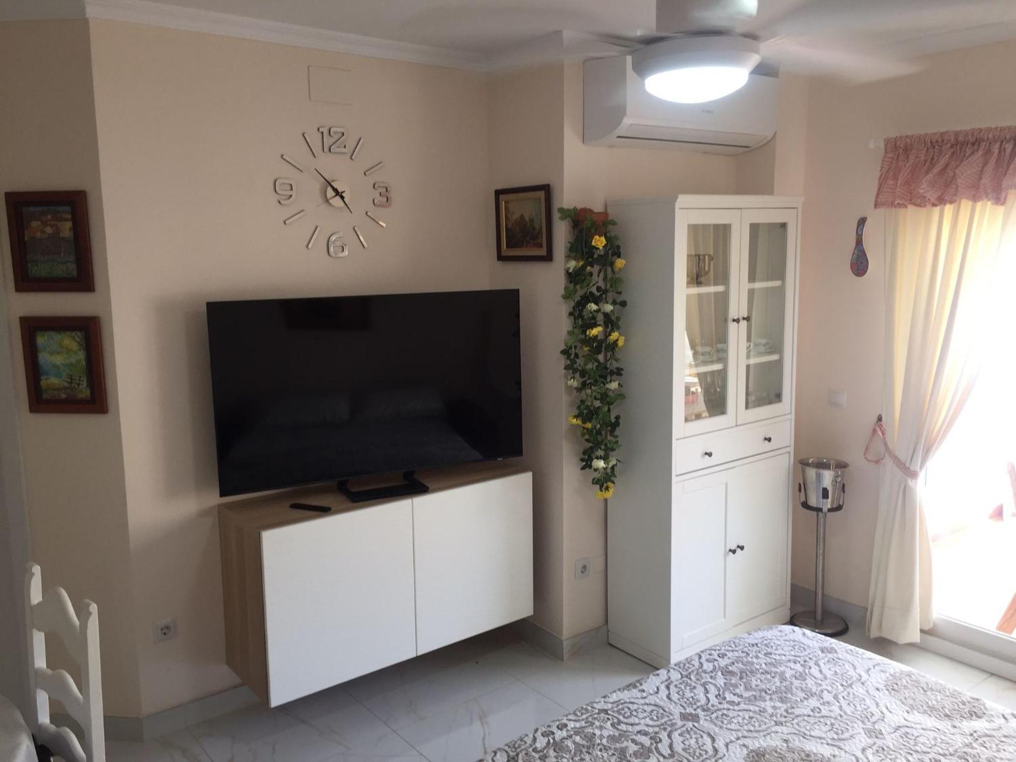 Апартаменти Studio In The Centre Near The Beach Торремолінос Екстер'єр фото