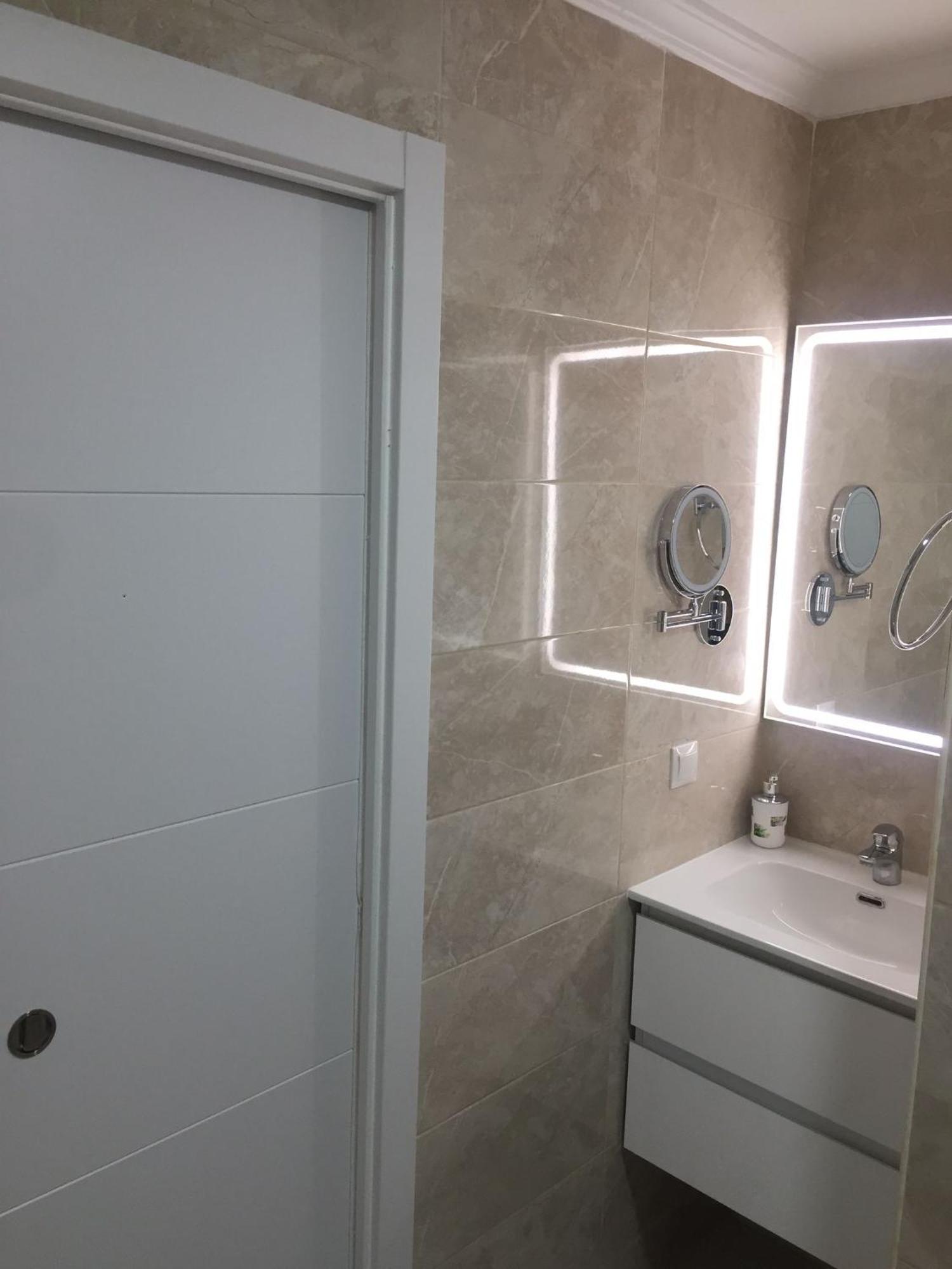 Апартаменти Studio In The Centre Near The Beach Торремолінос Екстер'єр фото