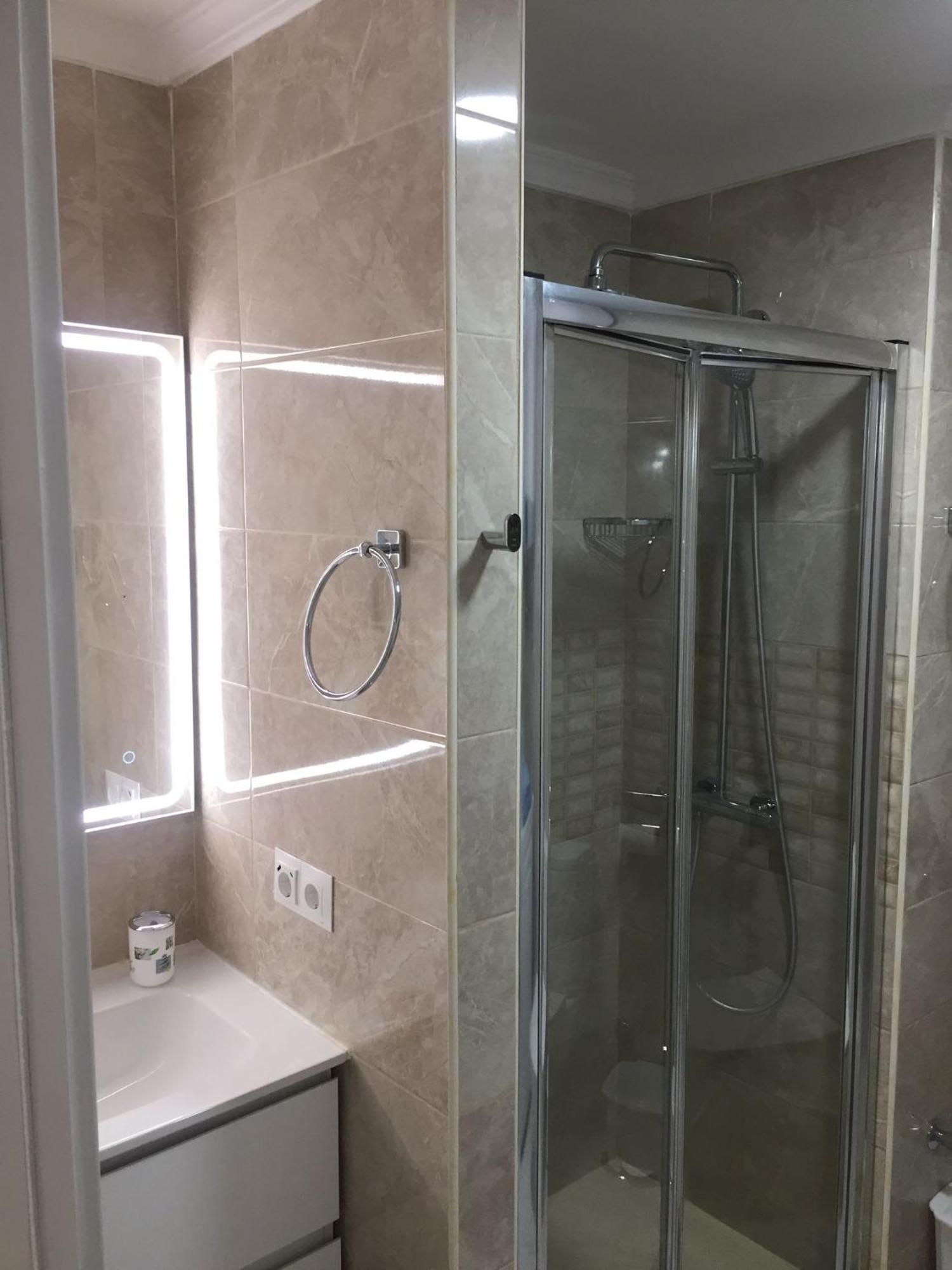 Апартаменти Studio In The Centre Near The Beach Торремолінос Екстер'єр фото